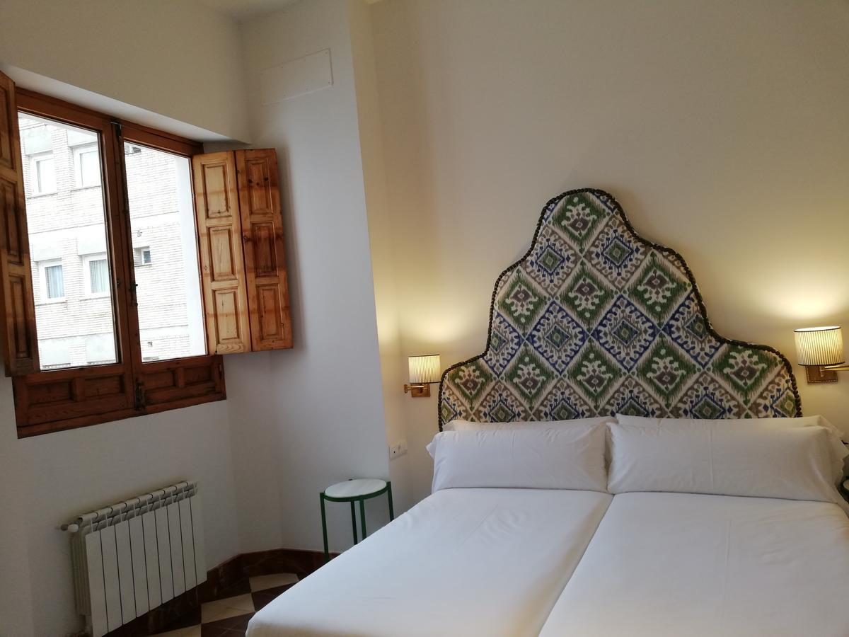 Nuea Santiago15 Gasthof Sevilla